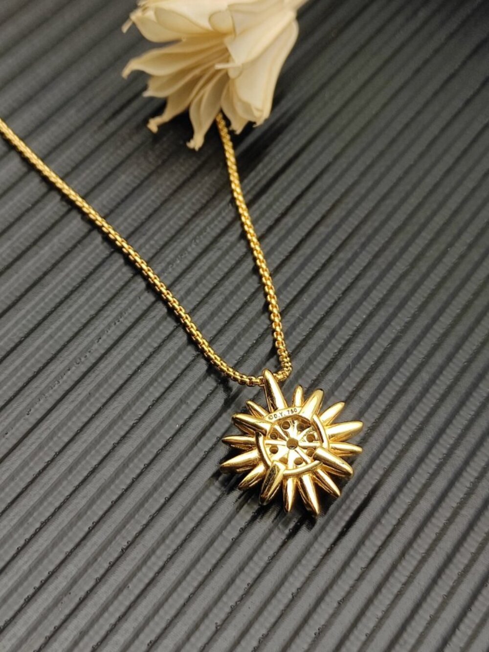 David Yurman Gold Sunflower Necklace - Picture 8 of 8